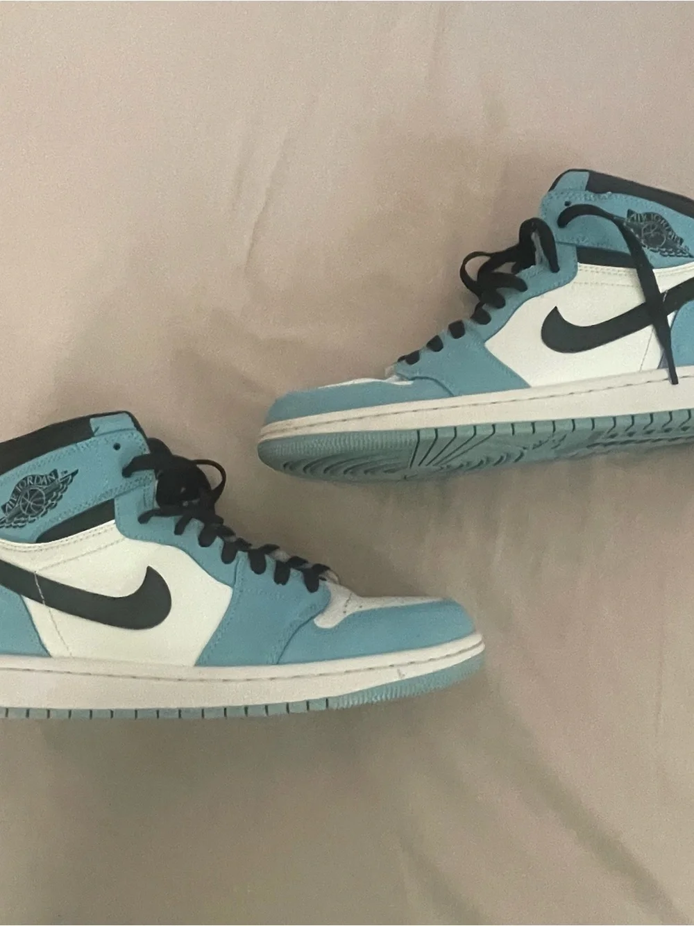 Nike Air Jordan 1 Mid White & Light Blue Basketball Sneakers